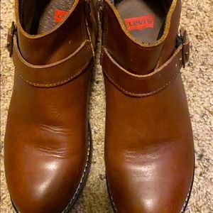 Leather women’s ankle boots.